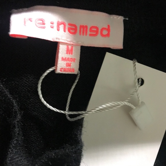 Re :named Black Long Sleeve Crop Top - Picture 2 of 8